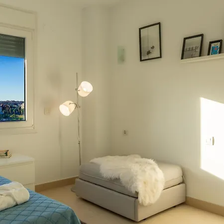 Apartmán De Lujo Con Jacuzzi Y Vistas Al Mar En Punta Prima, - Es-220-32 *