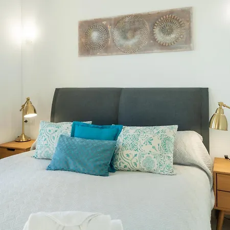 Apartmán De Lujo Con Jacuzzi Y Vistas Al Mar En Punta Prima, - Es-220-32
