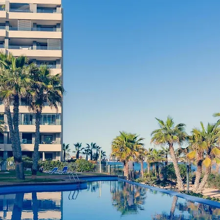 Apartmán De Lujo Con Jacuzzi Y Vistas Al Mar En Punta Prima, - Es-220-32 *